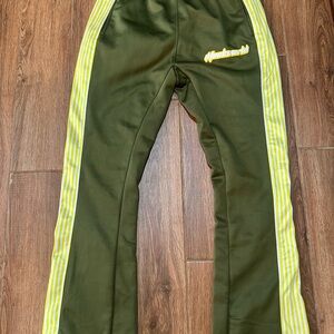 Slackswrld Men’s Green Track Pants Yellow Stripes Elastic Waist Pockets Size M